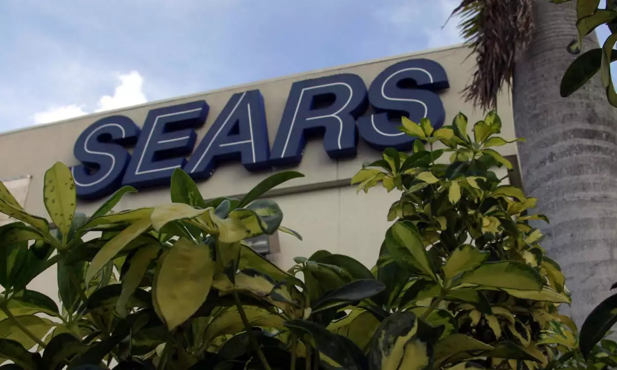 La empresa informó que sus acuerdos con Sears USA no cambian.