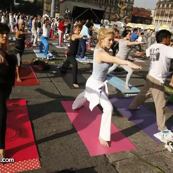 Yoga en el zocalo