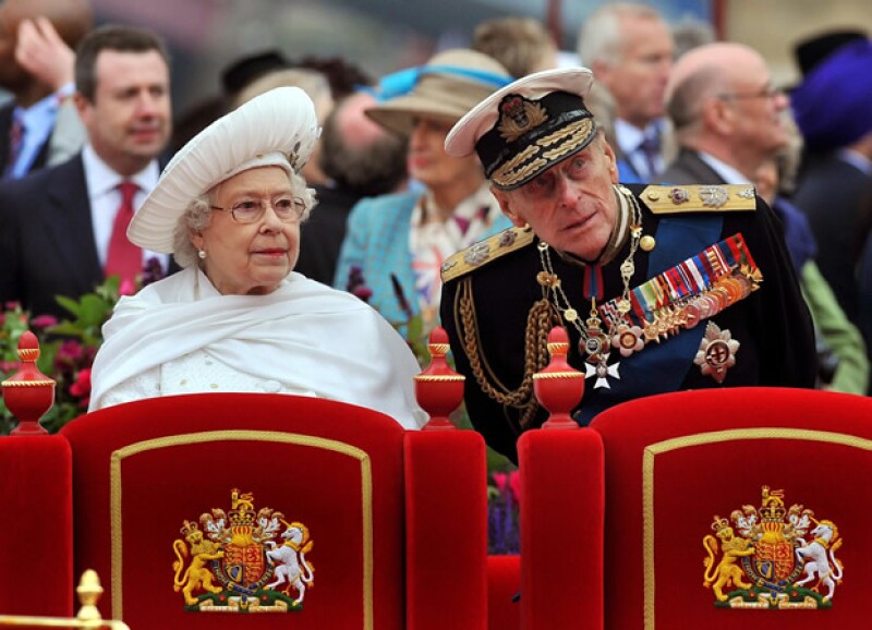 El esposo de la Reina de Inglaterra fue ingresado al hospital el lunes debido a una infección, razón por la que se perdió parte de los festejos del jubileo.