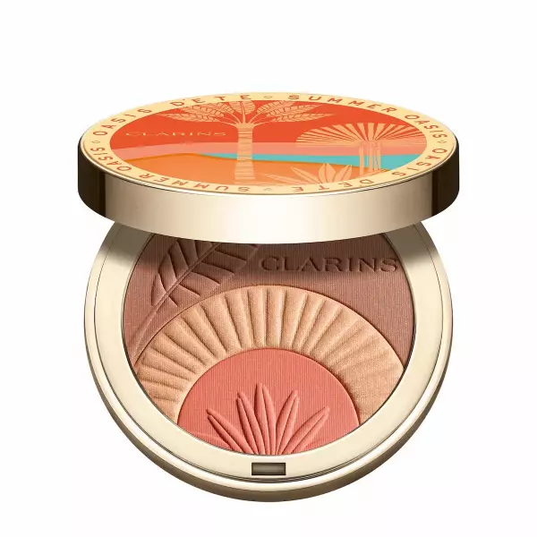 maquillaje-brillante-bronceador.jpeg