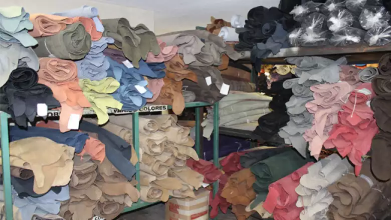 Galeria Julio de Mucha02