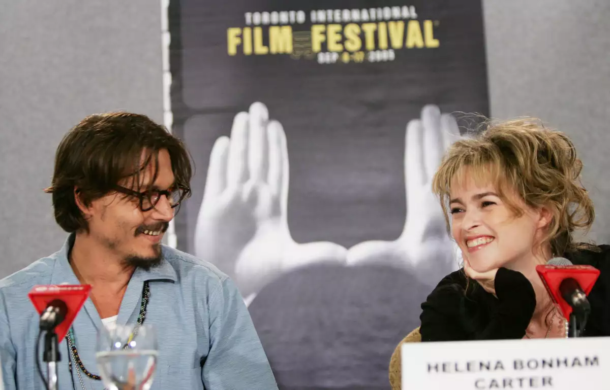 HELENA-BONHAM-CARTER-DEFIENDE-JOHNNY-DEPP.jpg