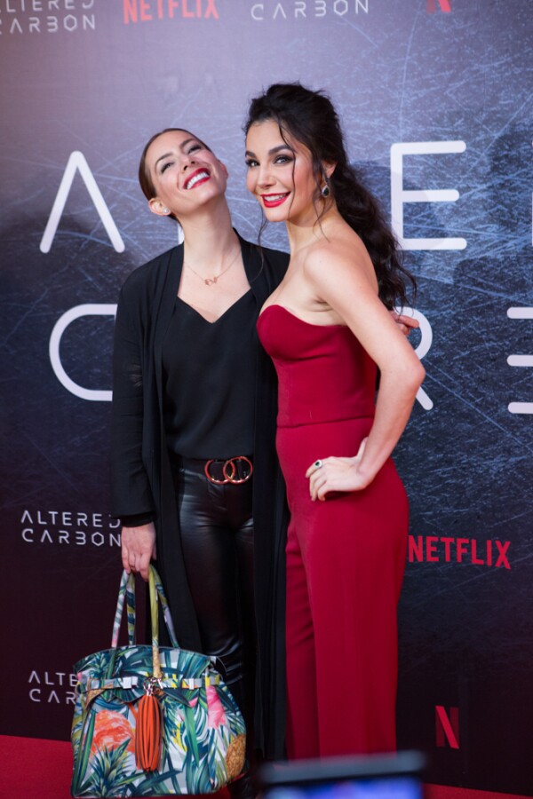 Claudia Lizaldi y Martha Higareda