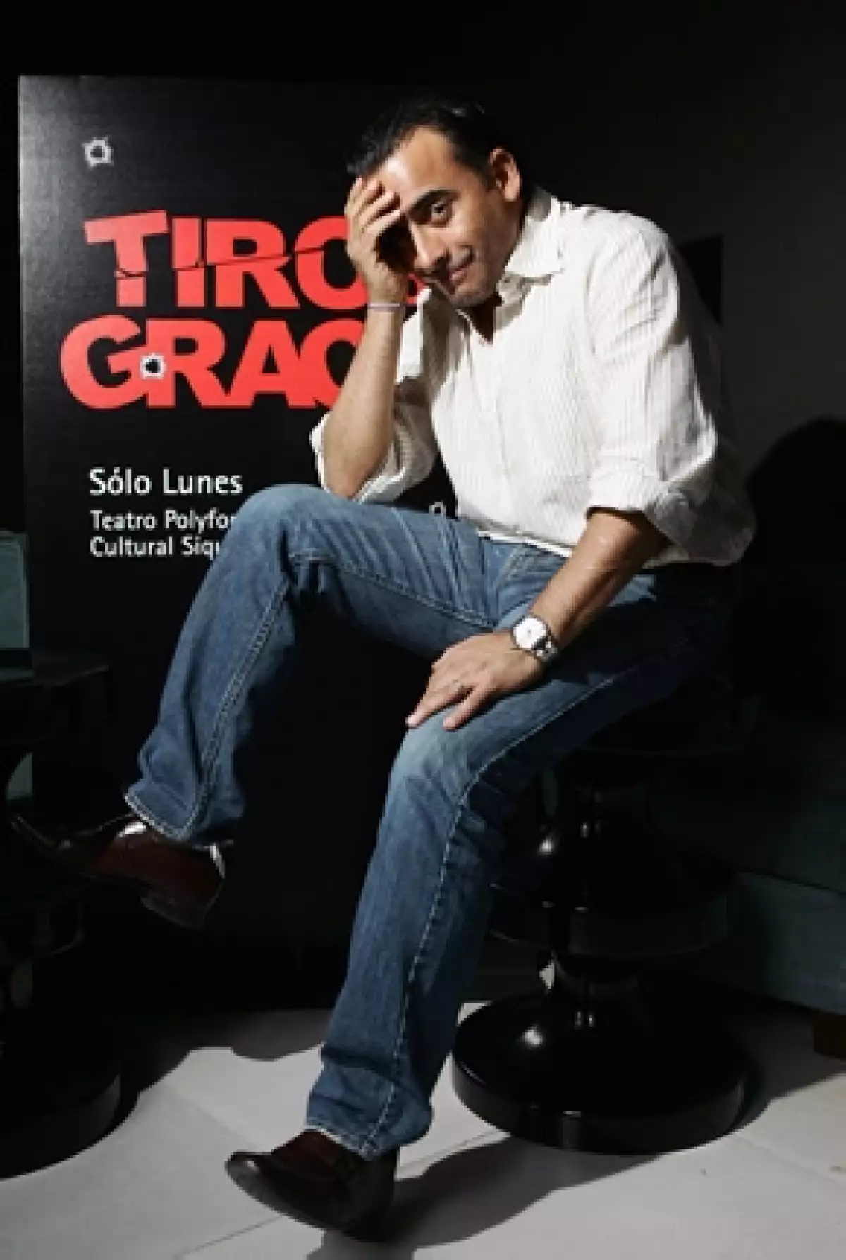 Adal Ramones interpretará a un comediante que no se ha dado cuenta que ha muerto.