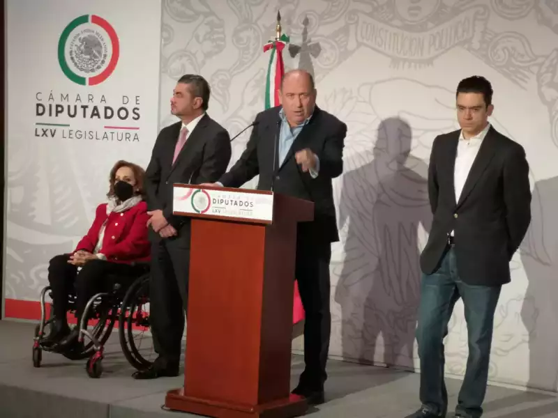 coalición va por mexico.jpeg