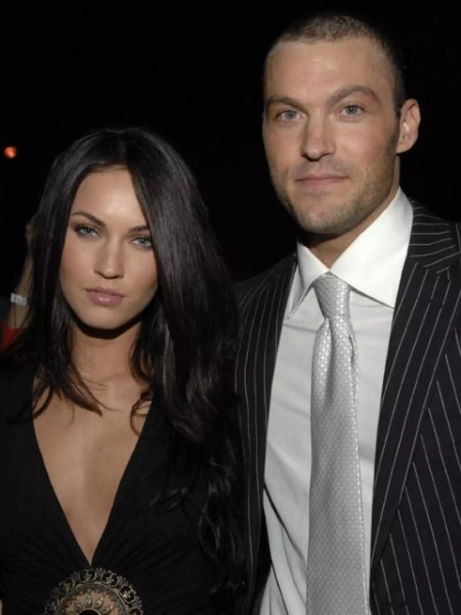 Megan Fox se casará con su novio de años, el actor Brian Austin Green, de 36. Él le hizo la propuesta en una playa de Hawai.