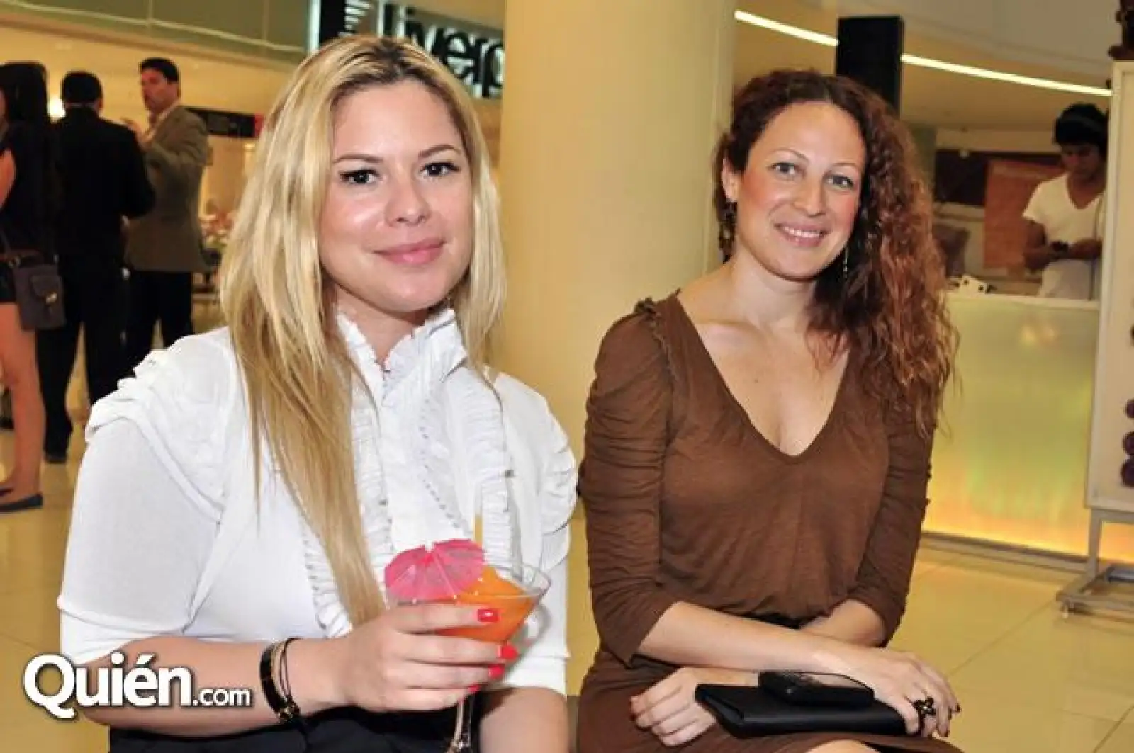 Cecilia Lazo y Verónica Meza