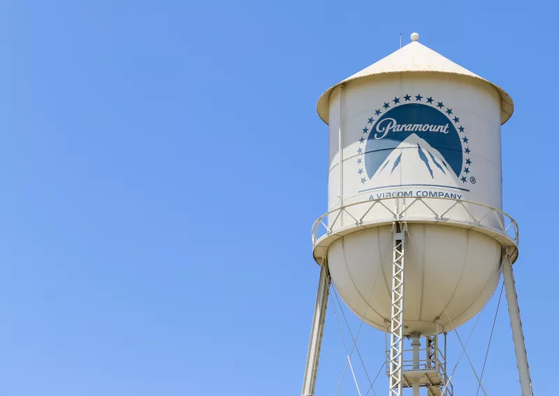 Aprueban en México fusión de Paramount y Warner