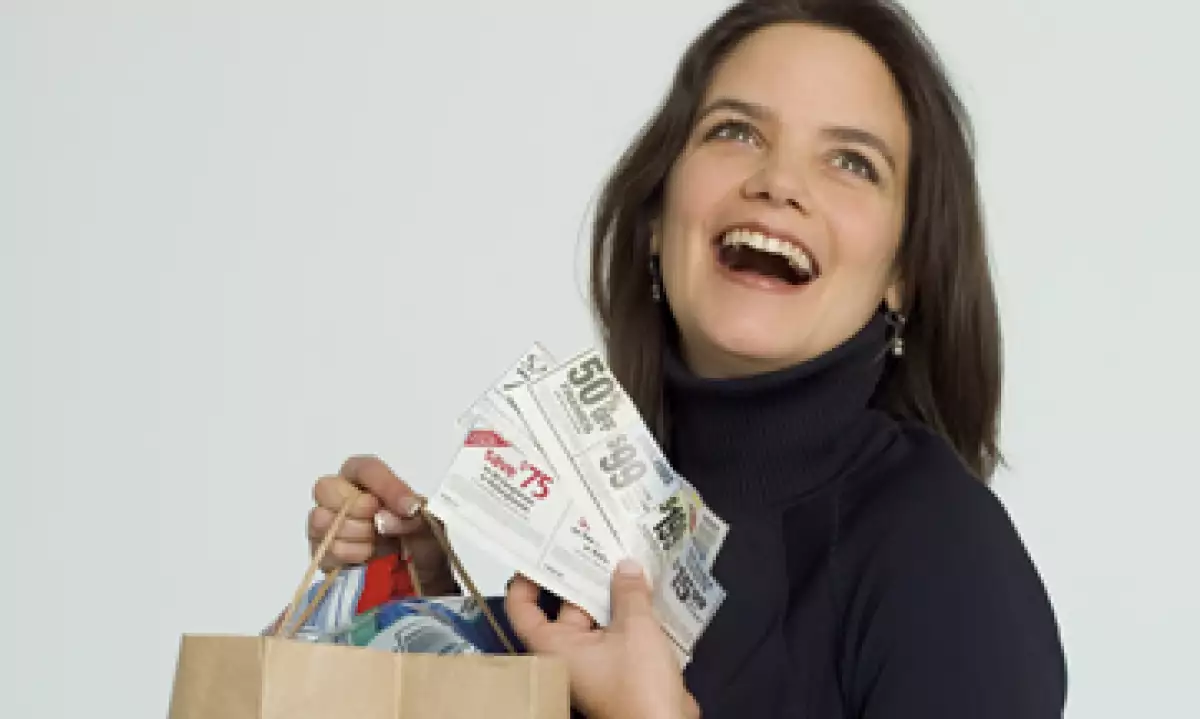 Pregunta por las comisiones de los productos financieros que te ofrecen servicios como gratuitos. (Foto: Thinkstock)