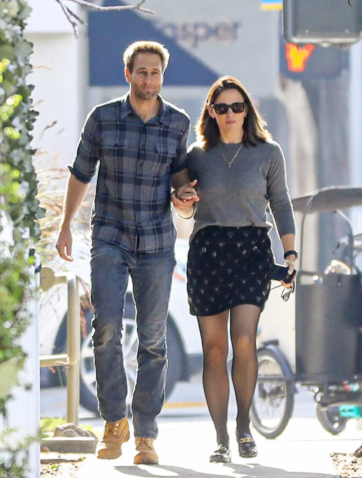 EXC Jennifer Garner, John Miller