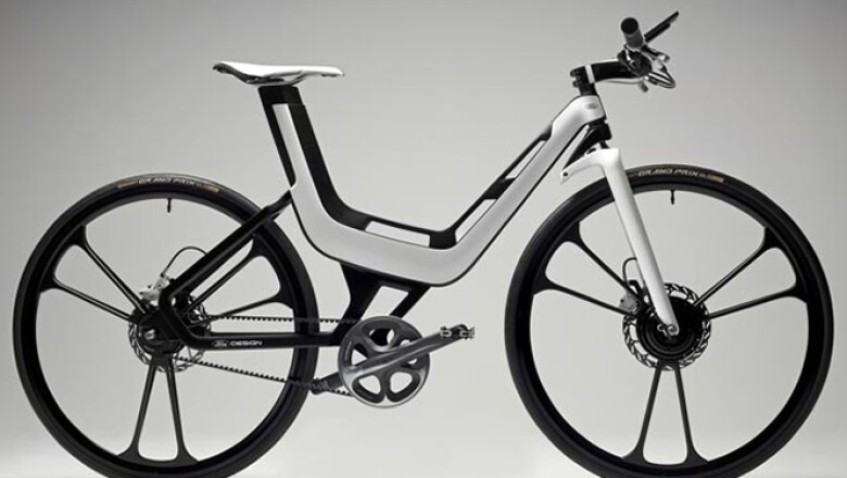 Presentada por Ford en 2011, la Ford E-Bike se caracteriza por ser una bicicleta electrónica de alta tecnología. Está compuesta de aluminio y carbono y pesa tan sólo 2,5 kg.