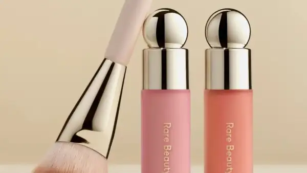 the-delena-blushes  (1).jpg