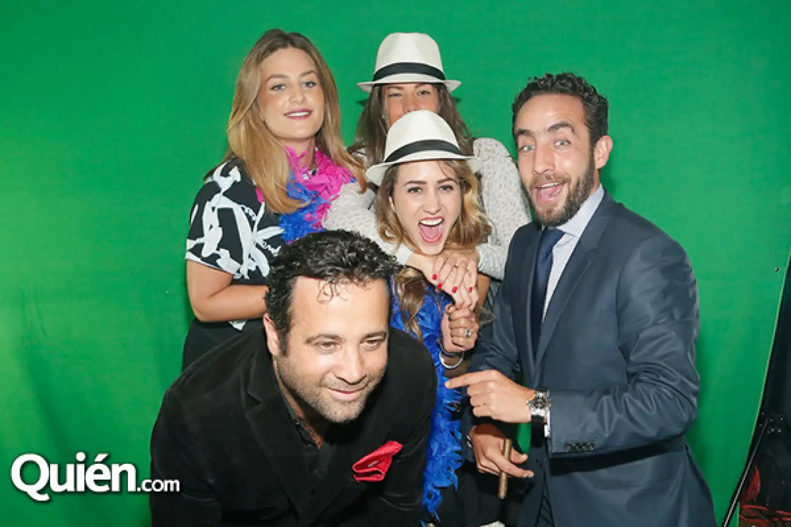 Bobby Slim, Cristina Diaz, María Guadalupe Miguel, María José Regueiro y Gerardo Pájaro