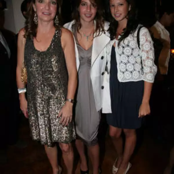 Ines Villaseñor, Ines Alvarez, Beatriz Alvarez