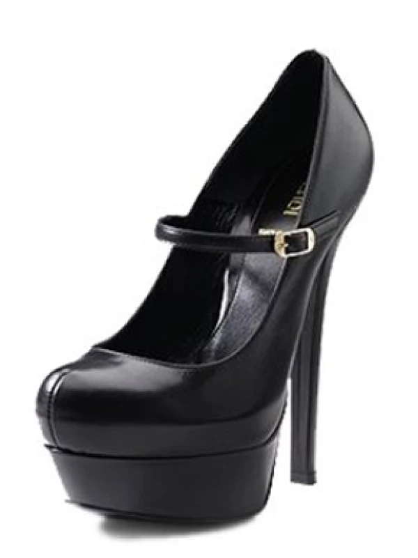 Plataformas Fendi.