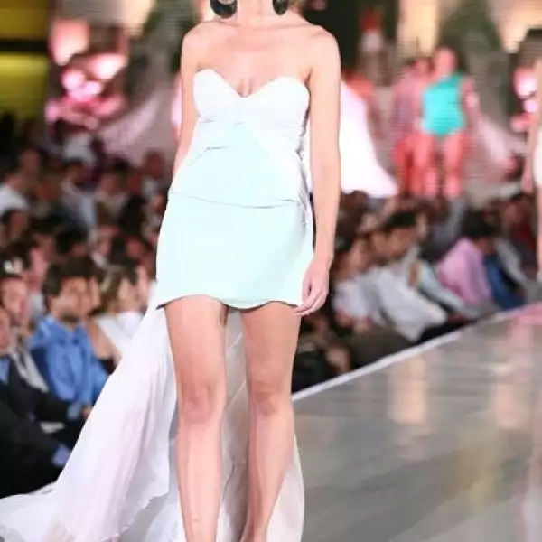 Pasarela de Kris Goyri en Yucatán Moda Nextel