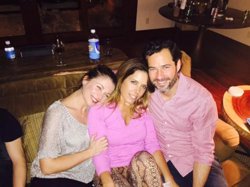 Las actrices, junto a sus respectivas parejas Emiliano Salinas y Juan Soler pasaron juntas Año Nuevo en una divertida celebración en la que compartieron fotos en sus redes sociales.