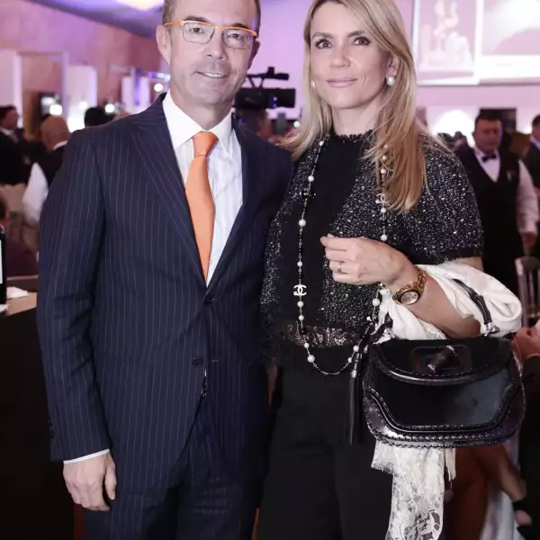 Cata Ayúdate a dar