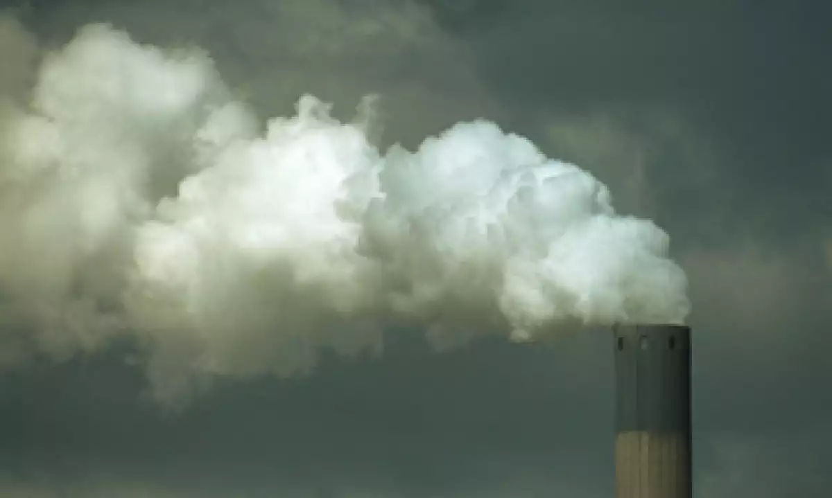 Las 10,000 mayores fábricas y centrales de energía de Europa gastaron entre102,000 y 169,000 millones de euros en tema de salud. (Foto: Thinkstock)