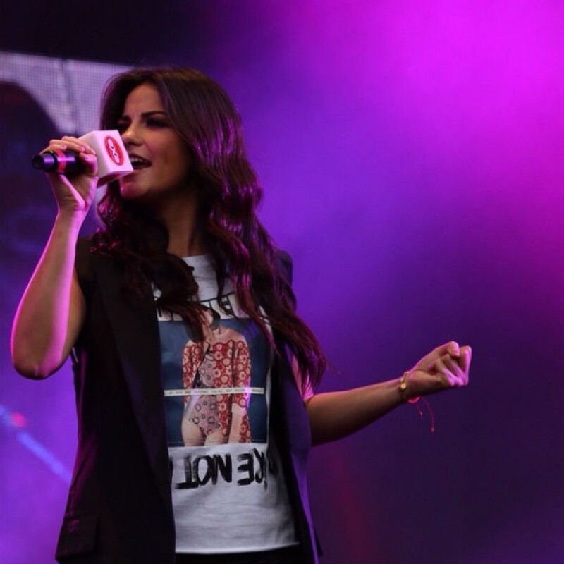Maite ofreció una exitosa participación en el concierto EXA de la Ciudad de México.