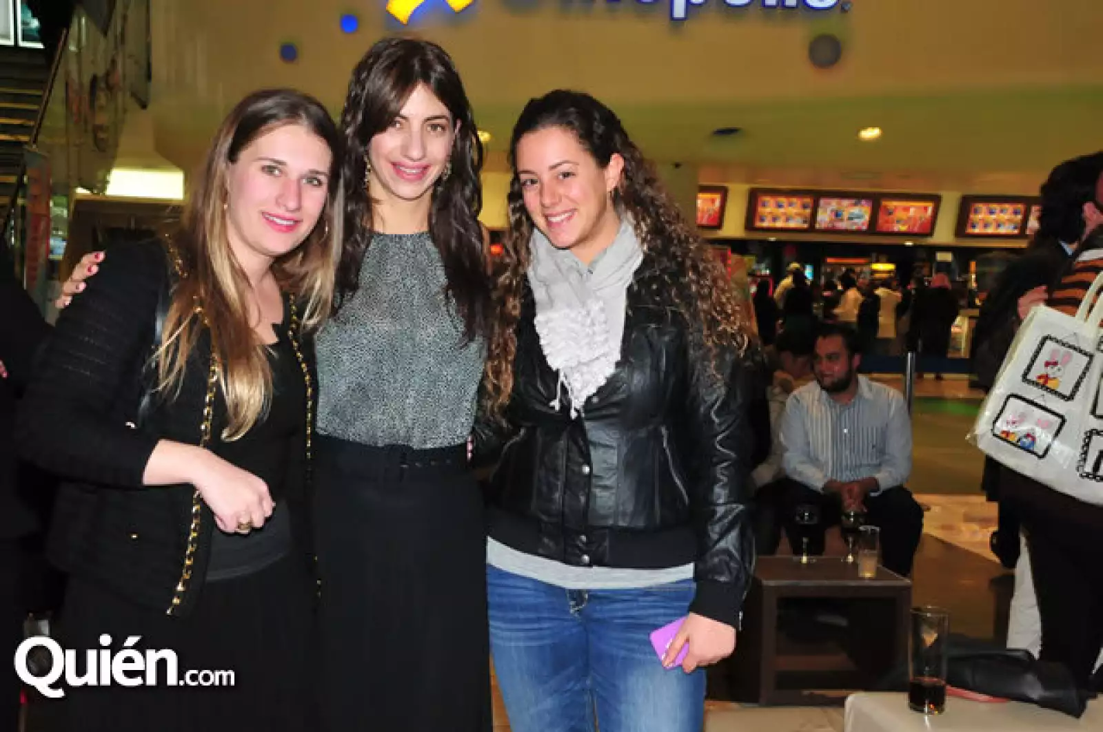 Simon Triler,Sara Eshkenazi,Denisse Cassab