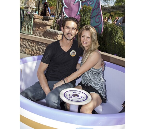 Muchas veces no es necesario invertir tanto en la luna de miel, como Kaley y Ryan que eligieron algo sencillo pero muy divertido para celebrar.