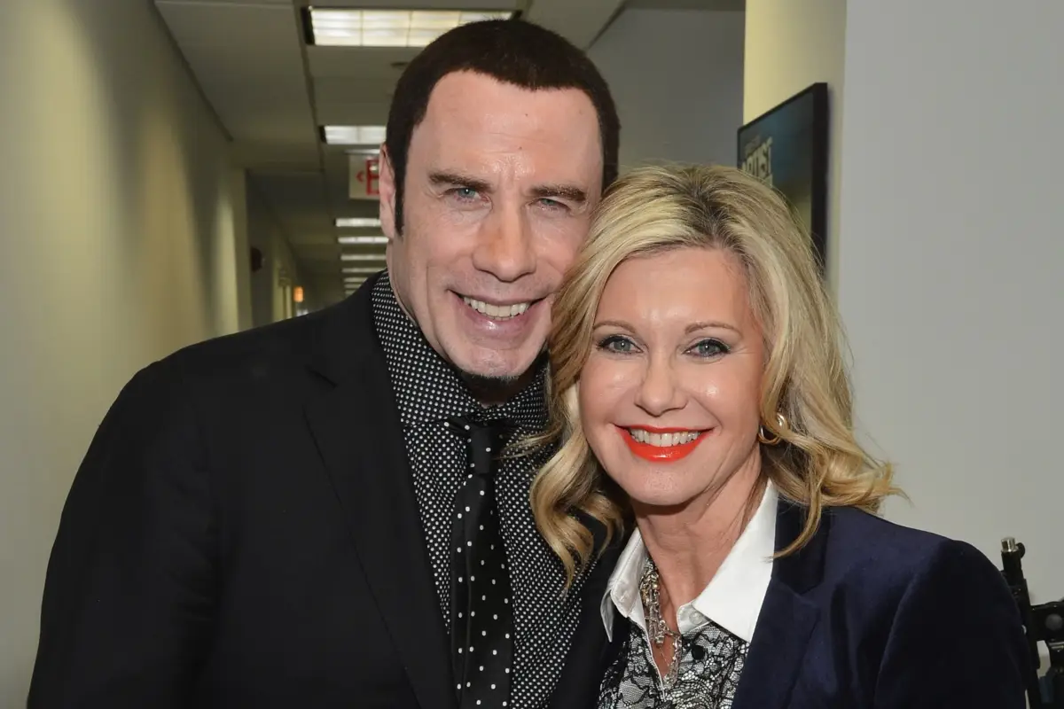 john-travolta-olivia-newton-john.jpg