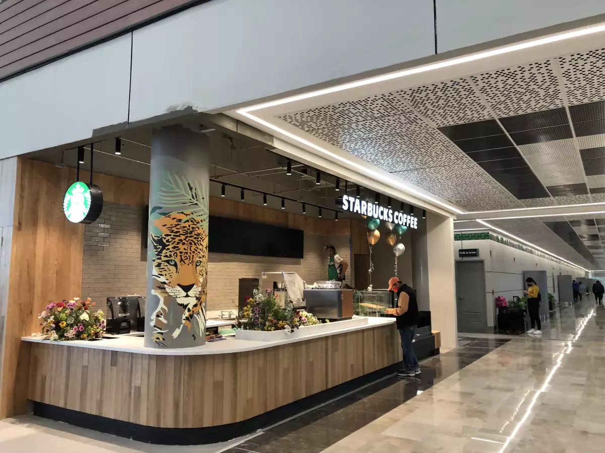 Starbucks en el aifa ya está terminado