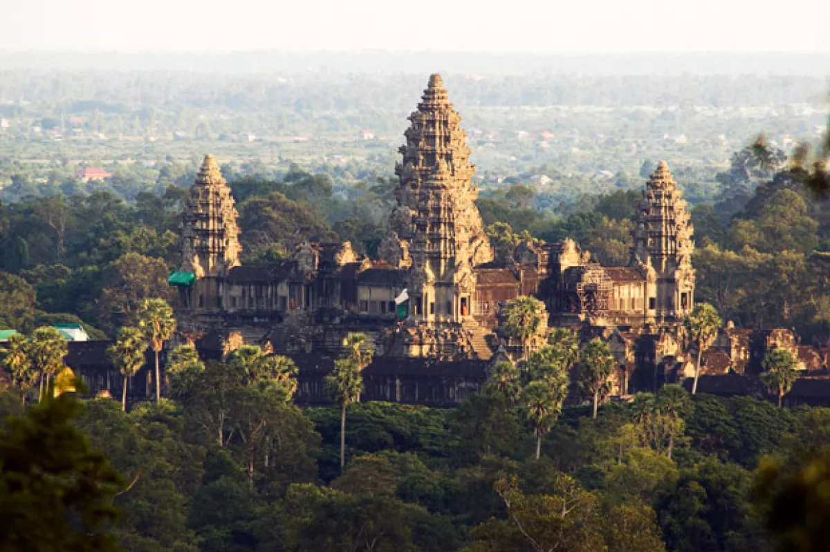 Este es el templo Phnom Bakheng que los hijos de la actriz y Brad Pitt fueron a conocer.