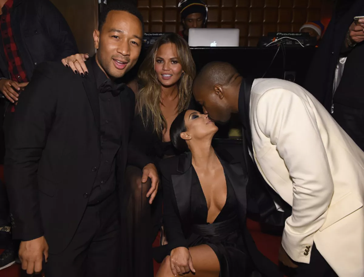 Hace unos días fueron vistos muy románticos en el cumpleaños del cantante John Legend.