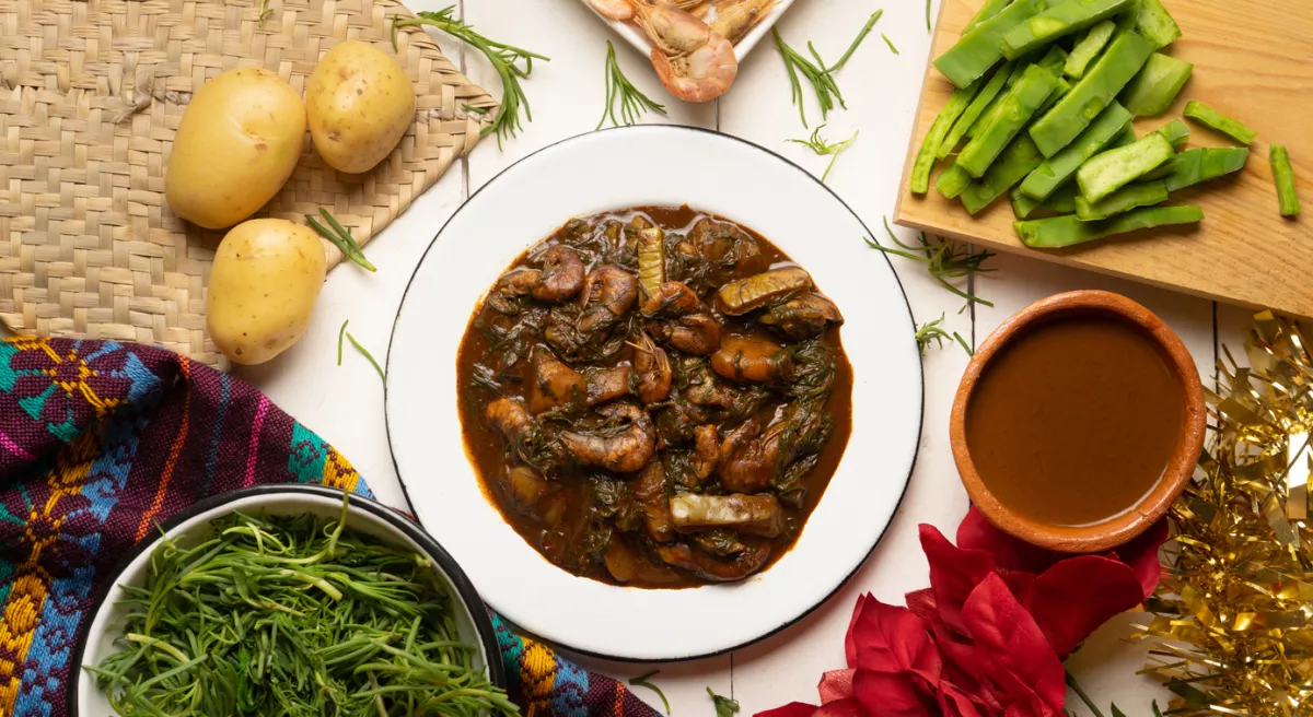Romeritos (no pueden faltar en las mesas mexicanas) 
