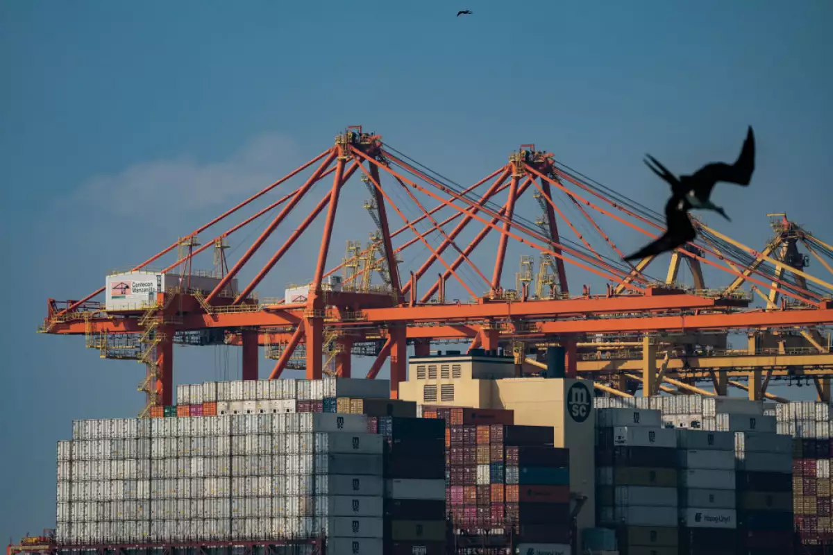 Importadores piden más coordinación entre el SAT y aduanas