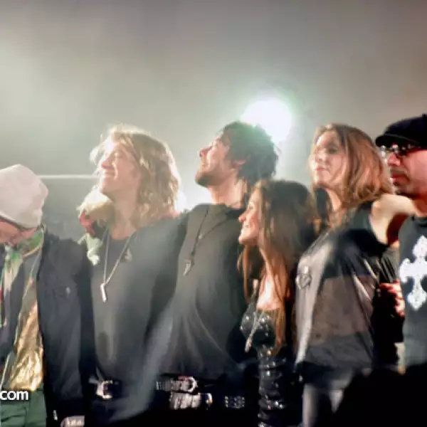 Beto Cuevas en el Woodstock Valle