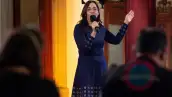 En la imagen se ve a Lydia Antonio de la Garza durante una conferencia de prensa. 