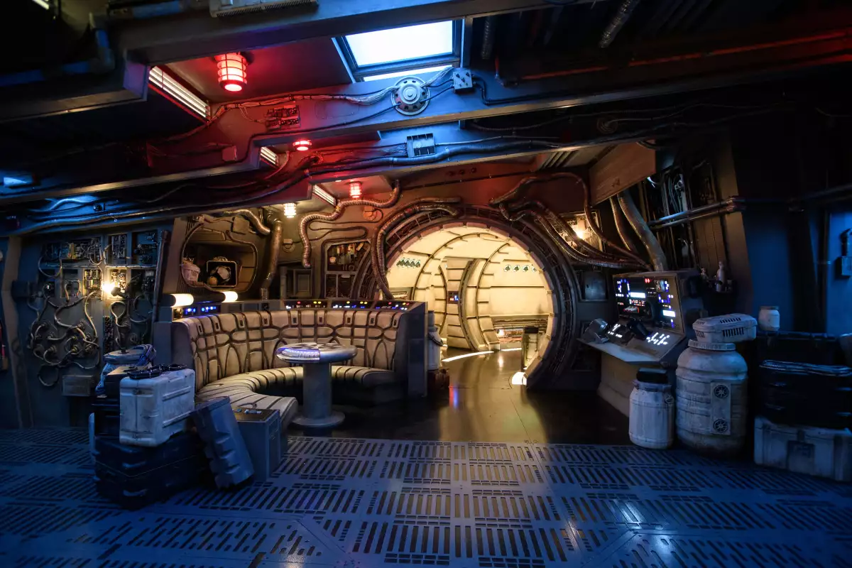 Star Wars: GalaxyÕs Edge Ð Main Hold in Millennium Falcon: Smugglers Run