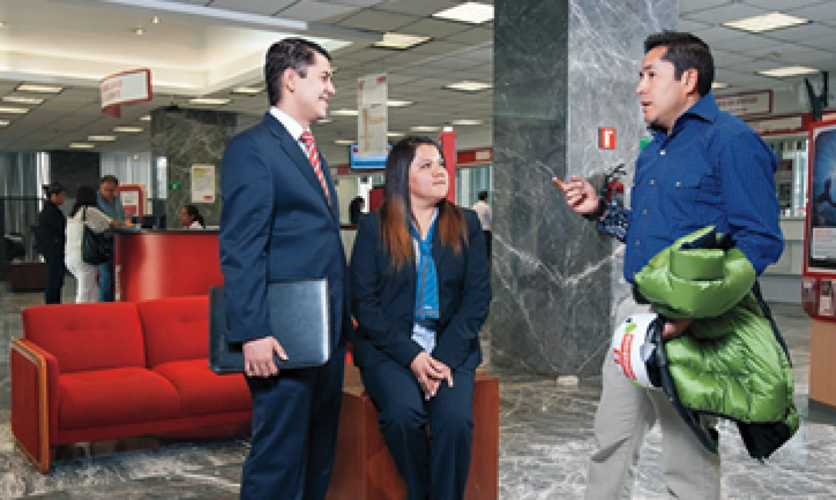 La política de comunicación interna de Scotiabank permite que cada empleado tenga claros los objetivos de la empresa. (Foto: Adán Gutierrez)