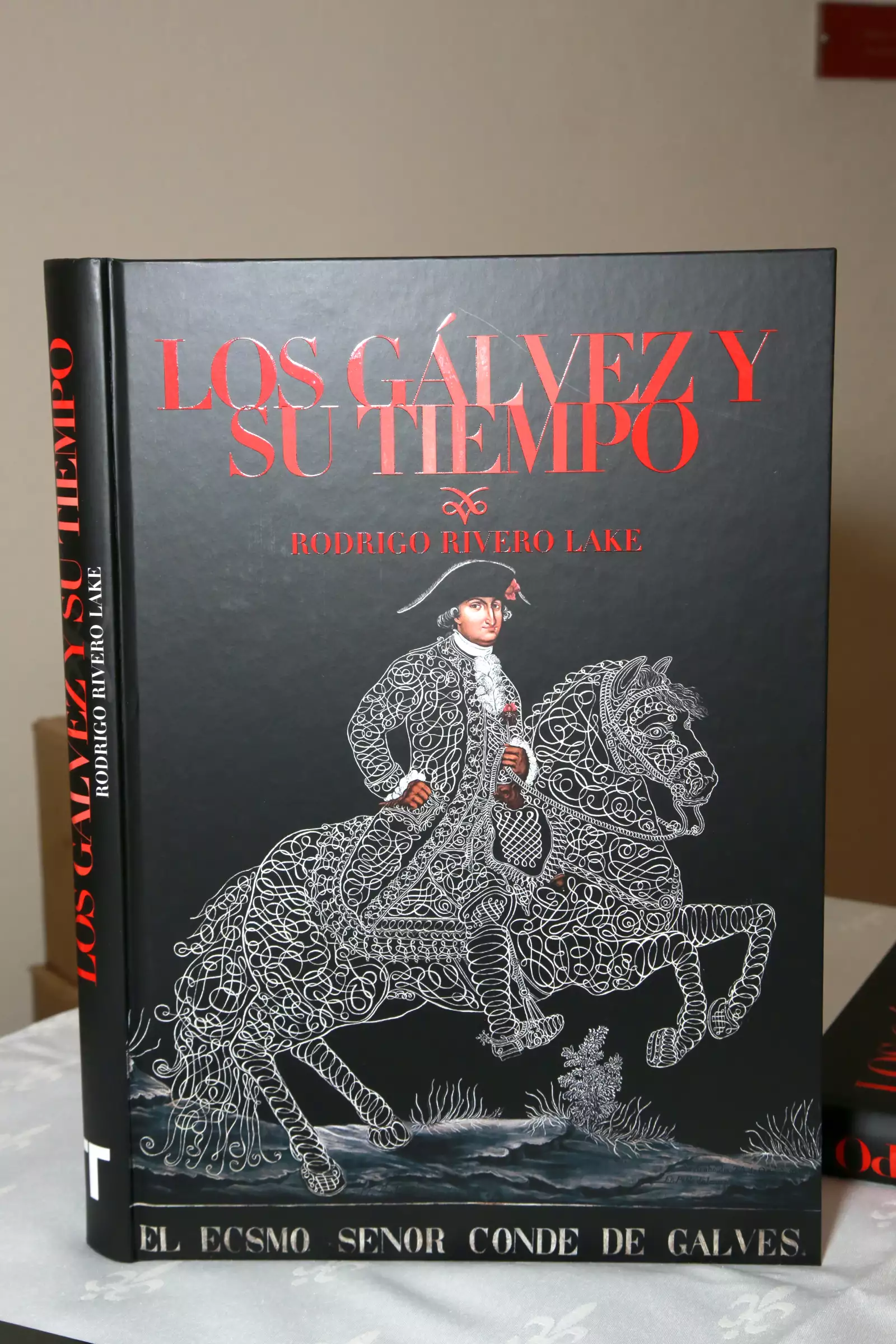 PRESENTACIÓN LIBRO RODRIGO RIVERO LAKE 