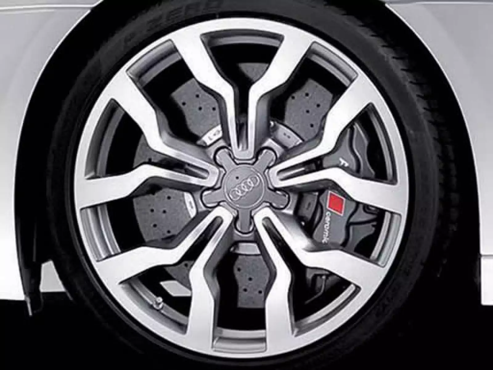 Desde su lanzamiento, el diseño del Audi R8 ya ha impresionado al mundo automotriz.