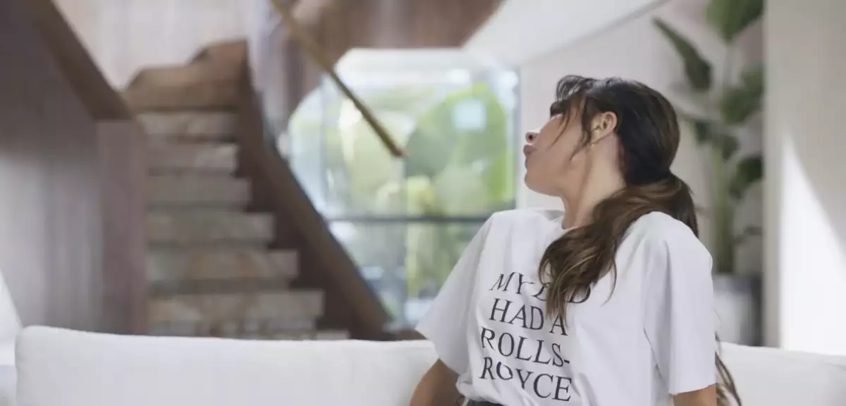 Victoria y David Beckham recrean uno de sus momentos más épicos para un comercial de Uber Eats en el Super Bowl.