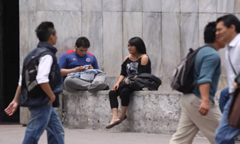 Los países que no presten atención a la juventud pueden experimentar un incremento progresivo de la tasa de fecundidad, según la ONU. (Foto: Cuartoscuro )