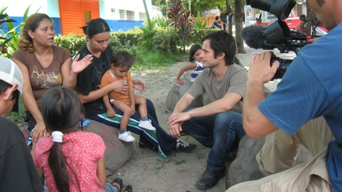 Gael Garcia entrevista mujeres Honduras