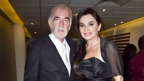 Fernando Luján y Martha Mariana Castro