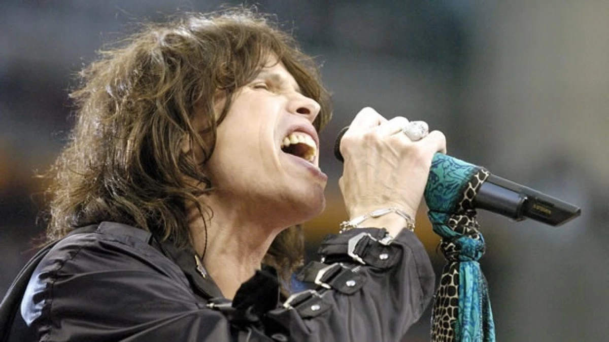 Steven Tyler canta en el Superbowl