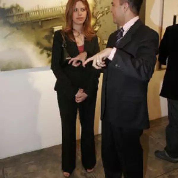 Araceli González, Alberto González