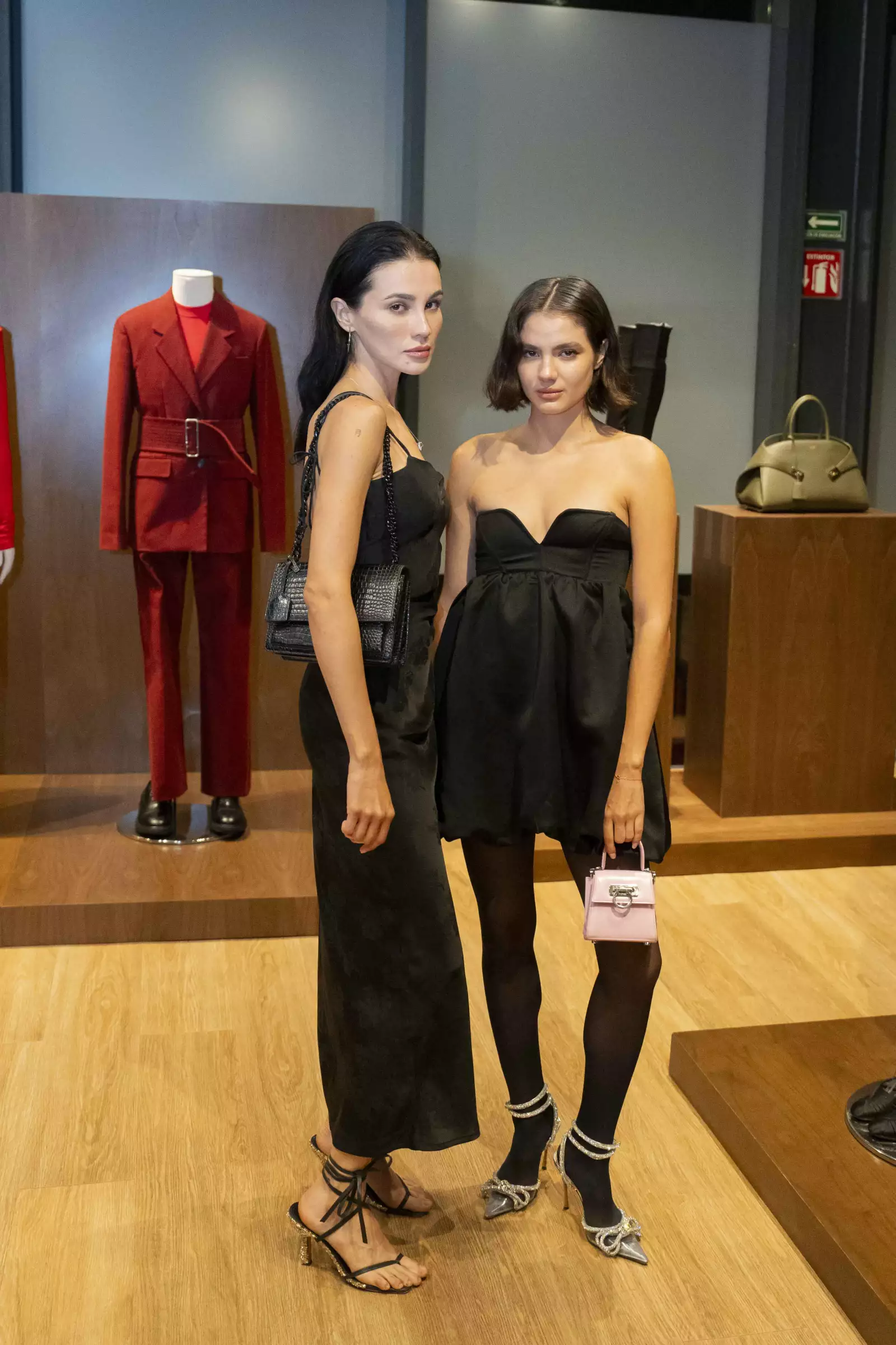 080824FERRAGAMOCOLECCION30.jpg