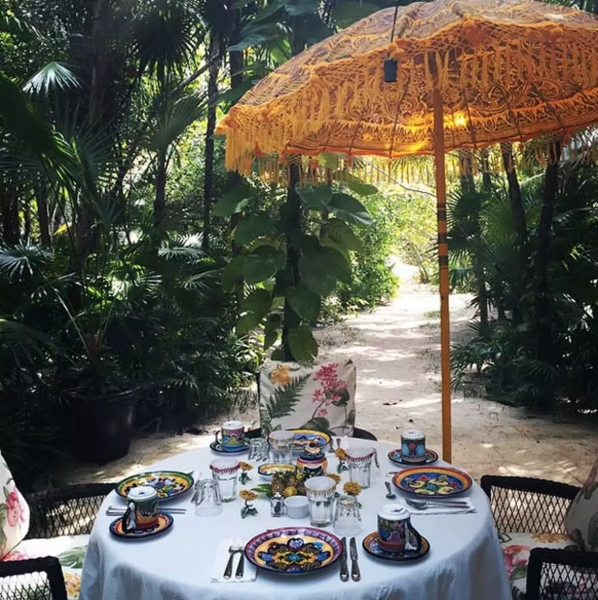 Kris Jenner compartió esta imagen del spot donde disfrutan su desayuno en Cancún.