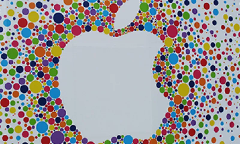 De acuerdo con Interbrand, la marca Apple tiene un valor de 118,863 mdd.  (Foto: Getty Images)