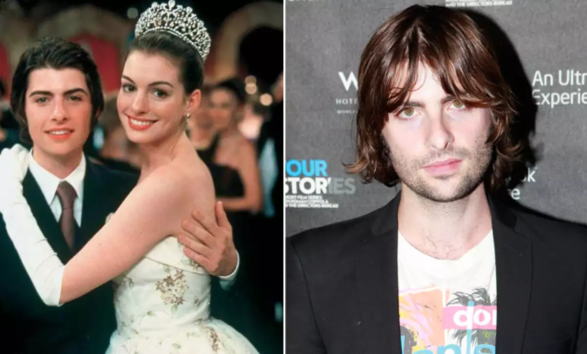 Mira como se ve hoy Robert Schwartzman, quien diera vida a Michael Moscovitz en la película en la que también apareció Anne Hathaway.