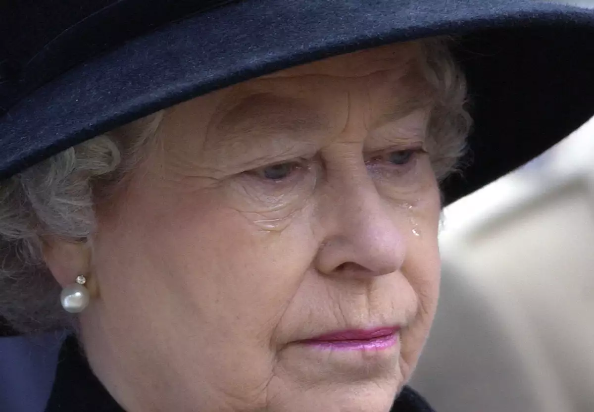 Reina Isabel II