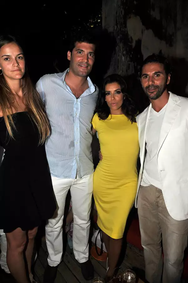 Eva, Pepe y amigos en la inauguración del Hotel W en Bogotá.